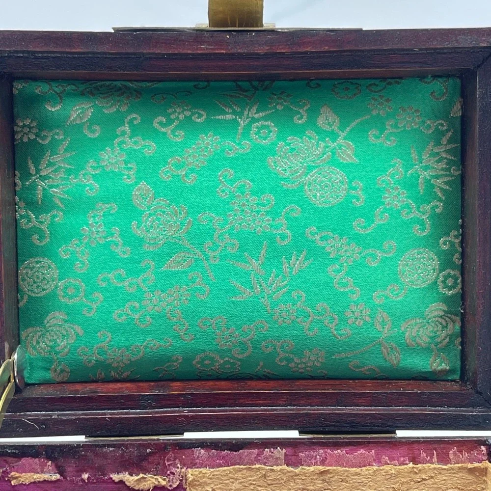 Vintage Chinese Carved Inlay Jewelry Box Shanghai Blue Silk Wooden‎